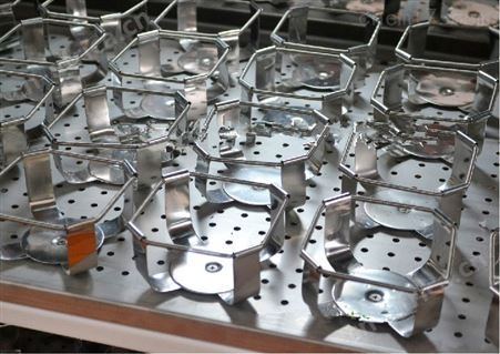 LYZ-111B恒温振荡培养箱（摇床）实验振荡器